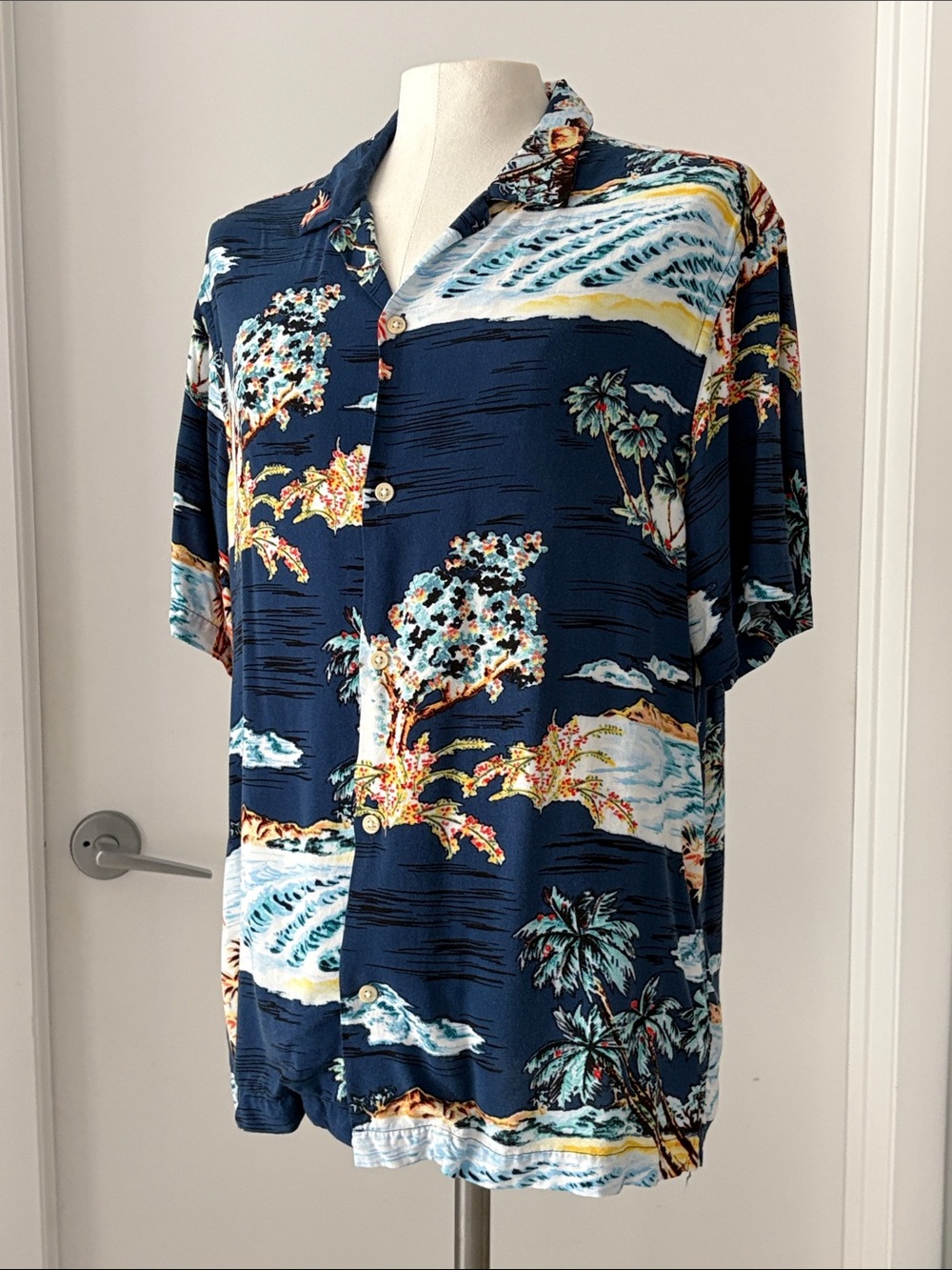 H&M Navy Aloha Tropical Print Short-Sleeve Shirt